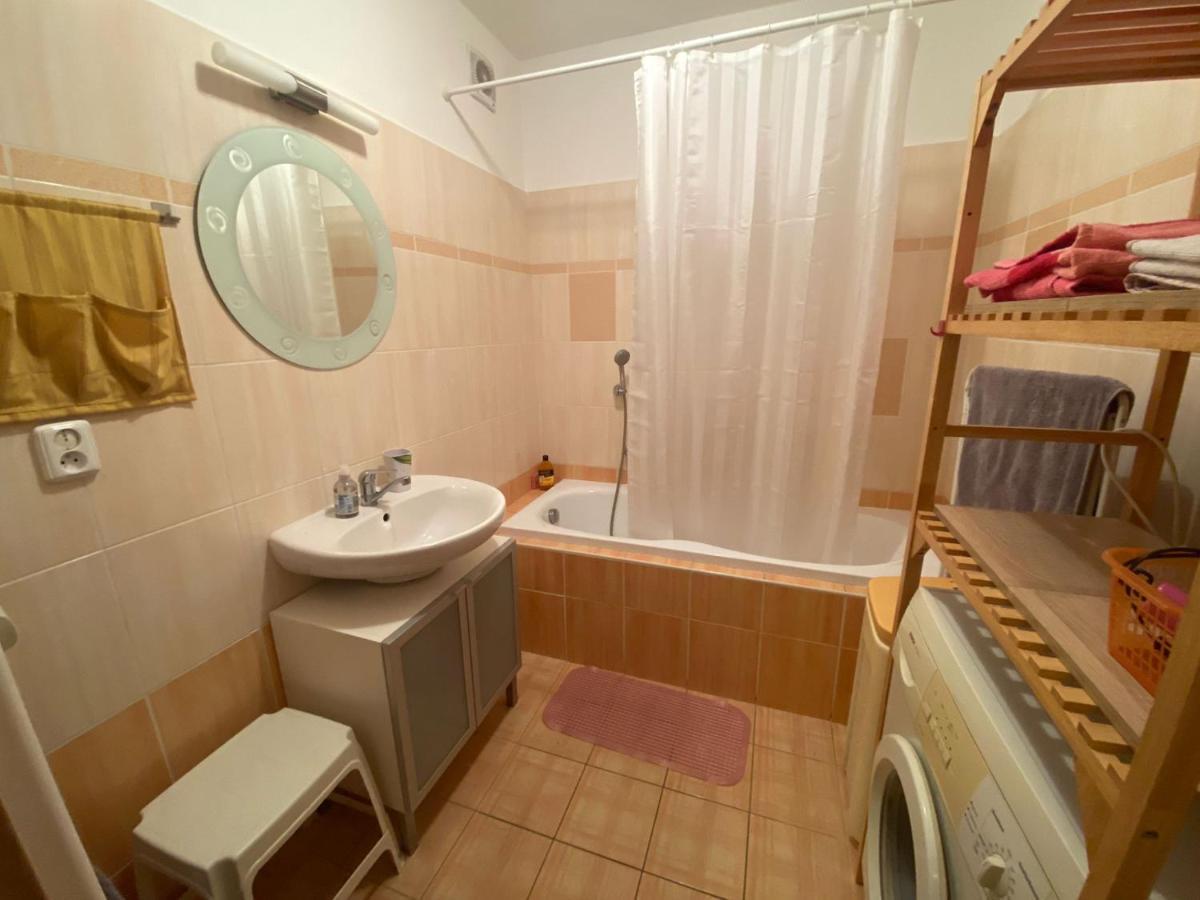 Apartman Tanas Atlantis Tabor Apartment Exterior photo